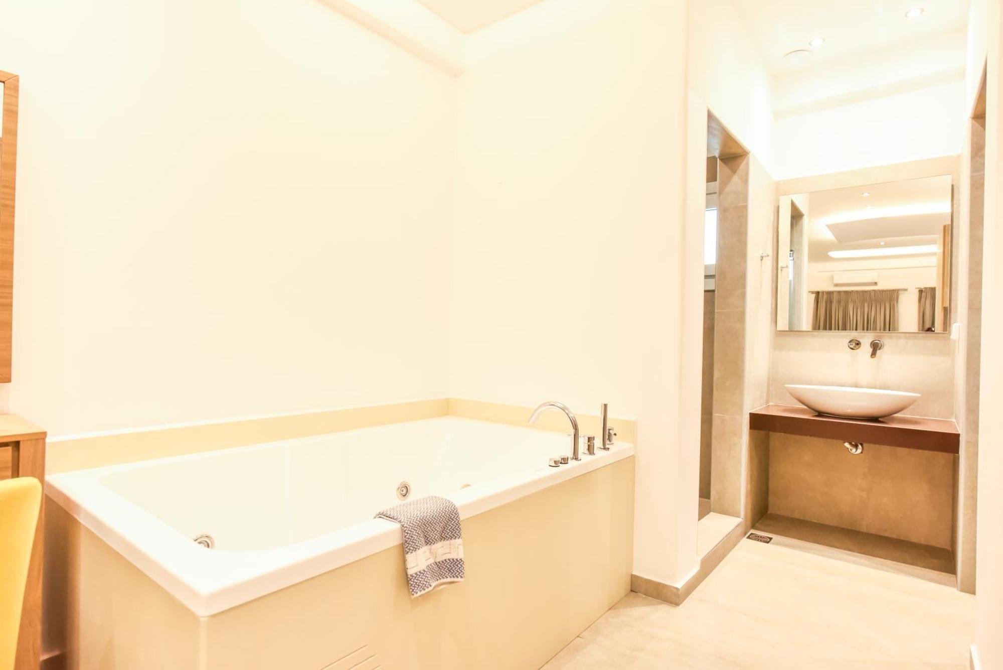 Queen Boutique Suites Mykonos Town Номер фото