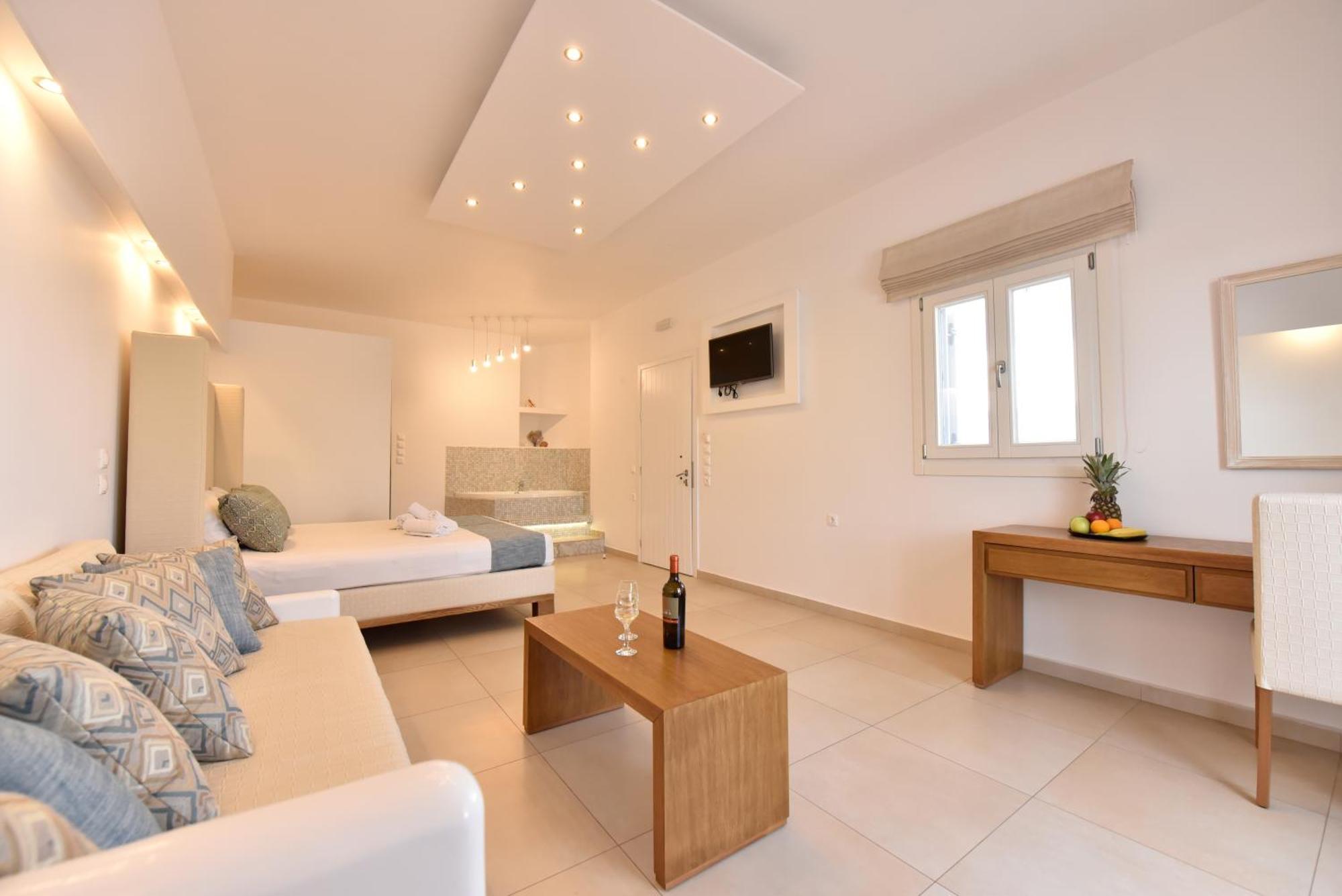 Queen Boutique Suites Mykonos Town Номер фото