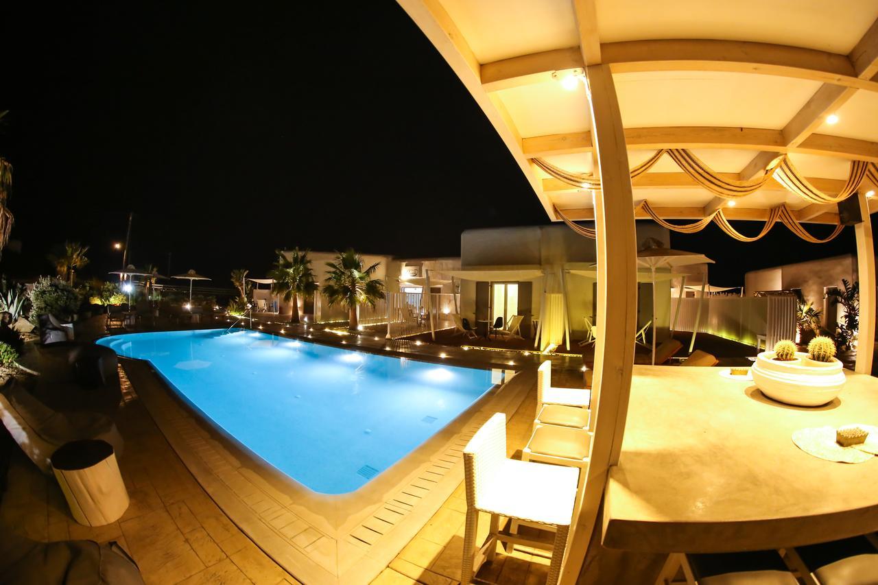 Queen Boutique Suites Mykonos Town Экстерьер фото