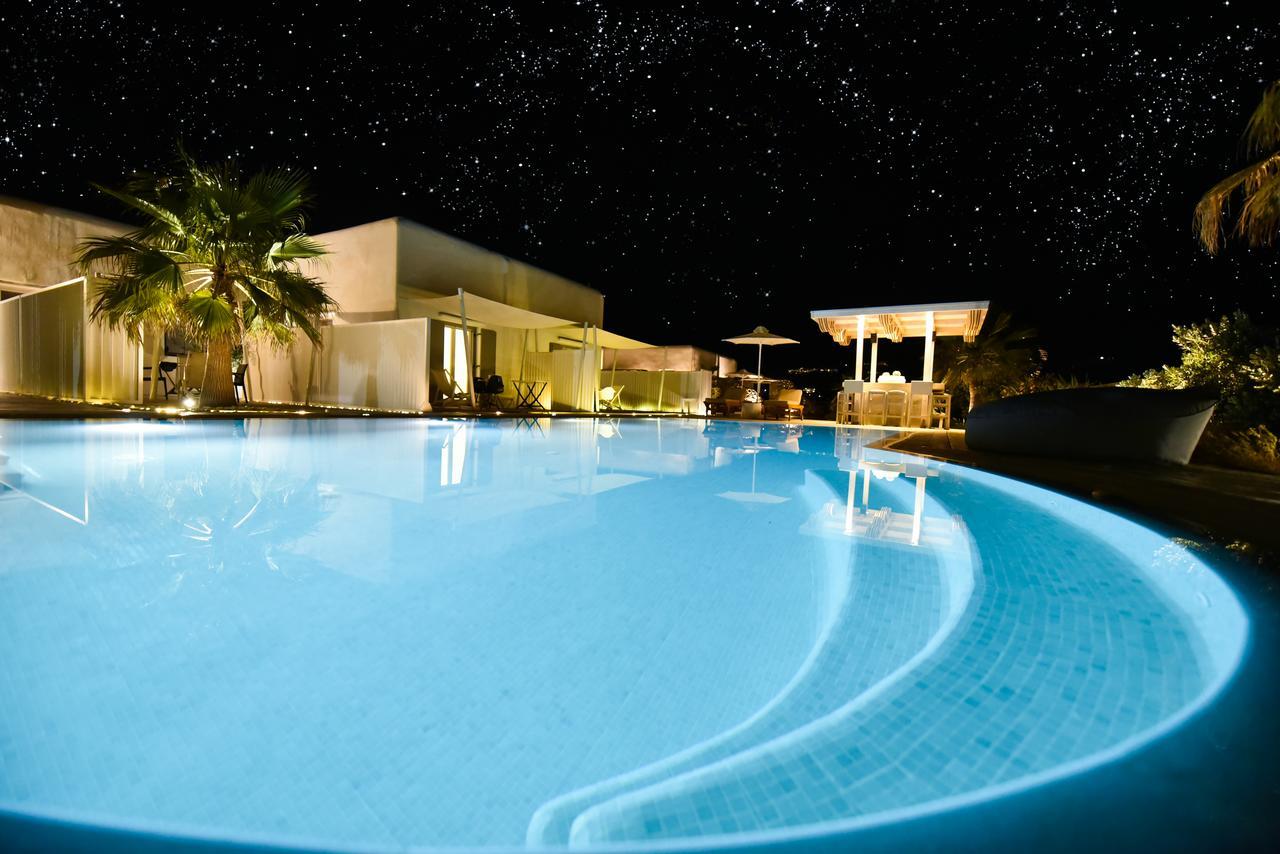 Queen Boutique Suites Mykonos Town Экстерьер фото